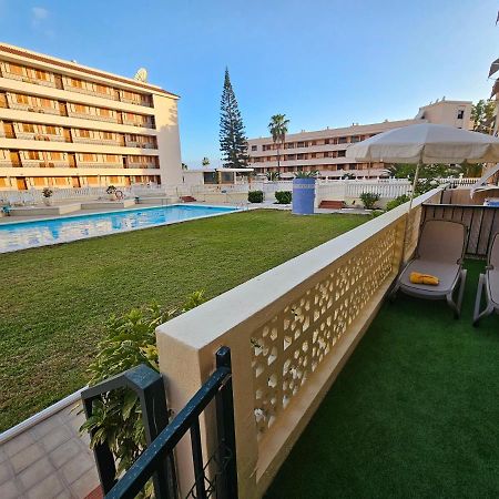 Fayser 108 Beachfront With Direct Pool Access From Terrace أرونا المظهر الخارجي الصورة