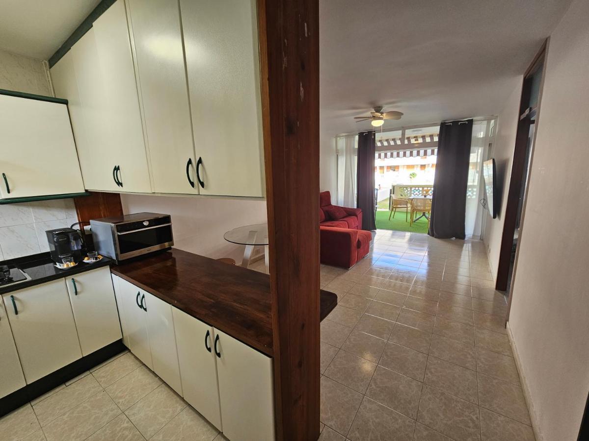 Fayser 108 Beachfront With Direct Pool Access From Terrace أرونا المظهر الخارجي الصورة