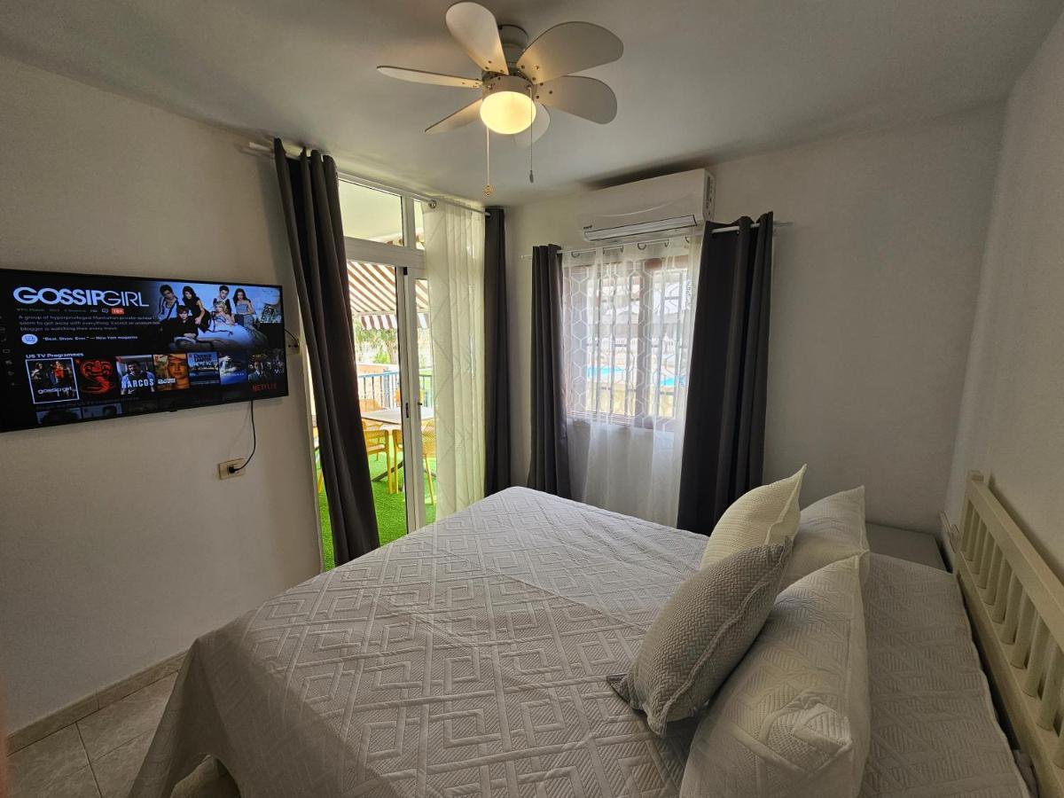 Fayser 108 Beachfront With Direct Pool Access From Terrace أرونا المظهر الخارجي الصورة