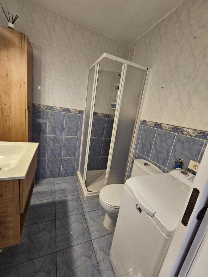 Fayser 108 Beachfront With Direct Pool Access From Terrace أرونا المظهر الخارجي الصورة