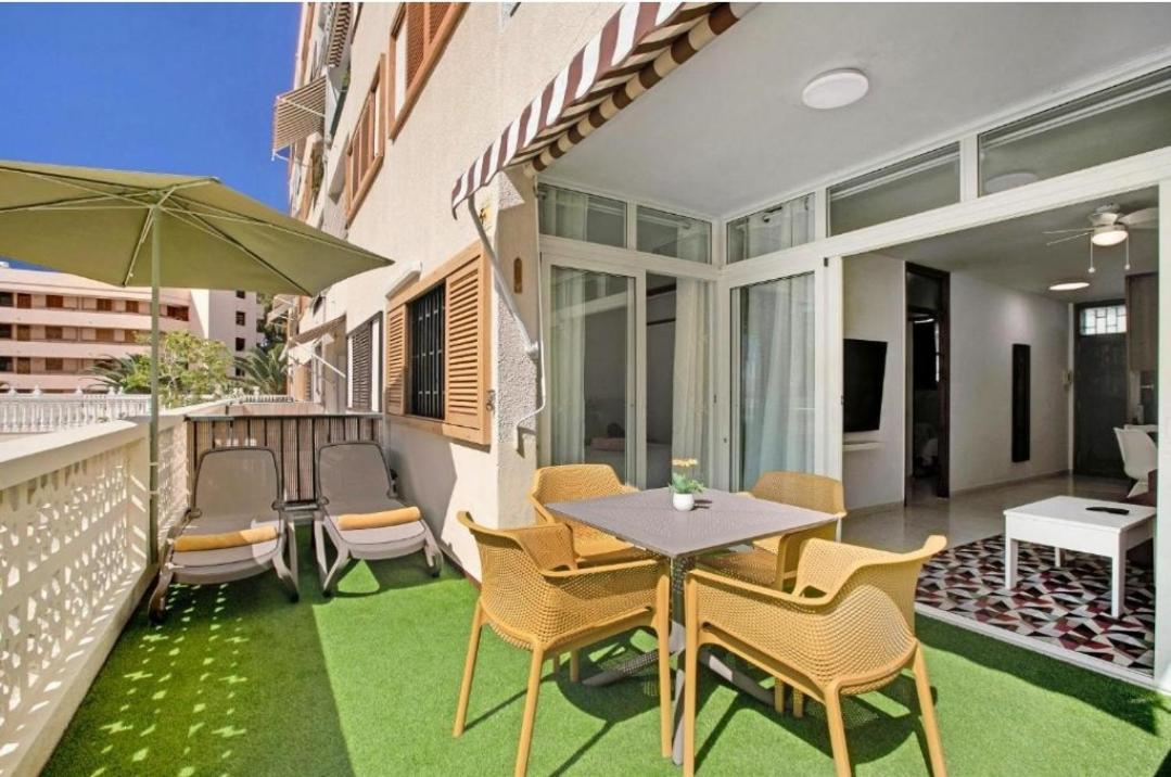 Fayser 108 Beachfront With Direct Pool Access From Terrace أرونا المظهر الخارجي الصورة