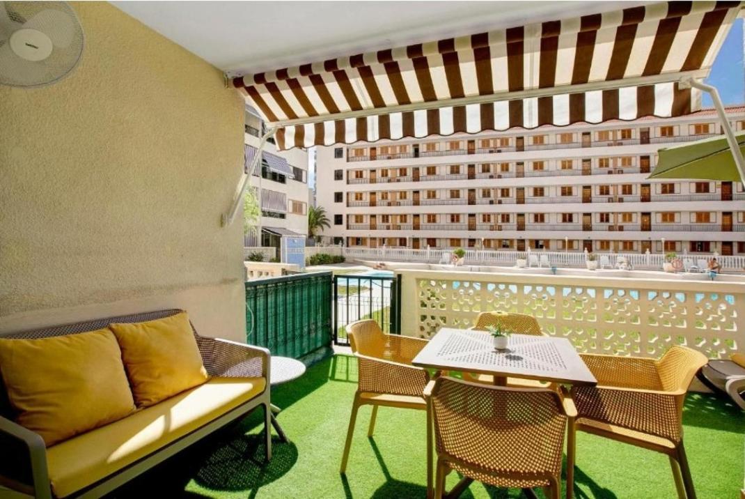 Fayser 108 Beachfront With Direct Pool Access From Terrace أرونا المظهر الخارجي الصورة