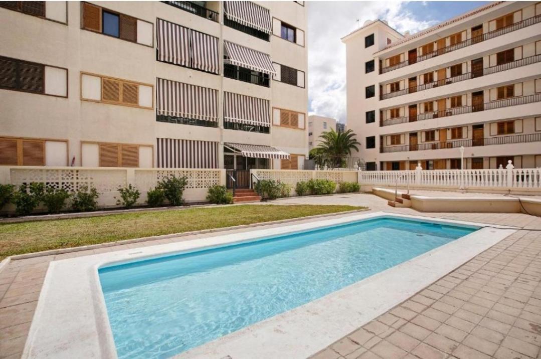 Fayser 108 Beachfront With Direct Pool Access From Terrace أرونا المظهر الخارجي الصورة